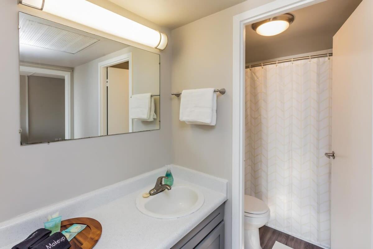 Bargain Memphis Apartment W Hdtv & Wifi 외부 사진