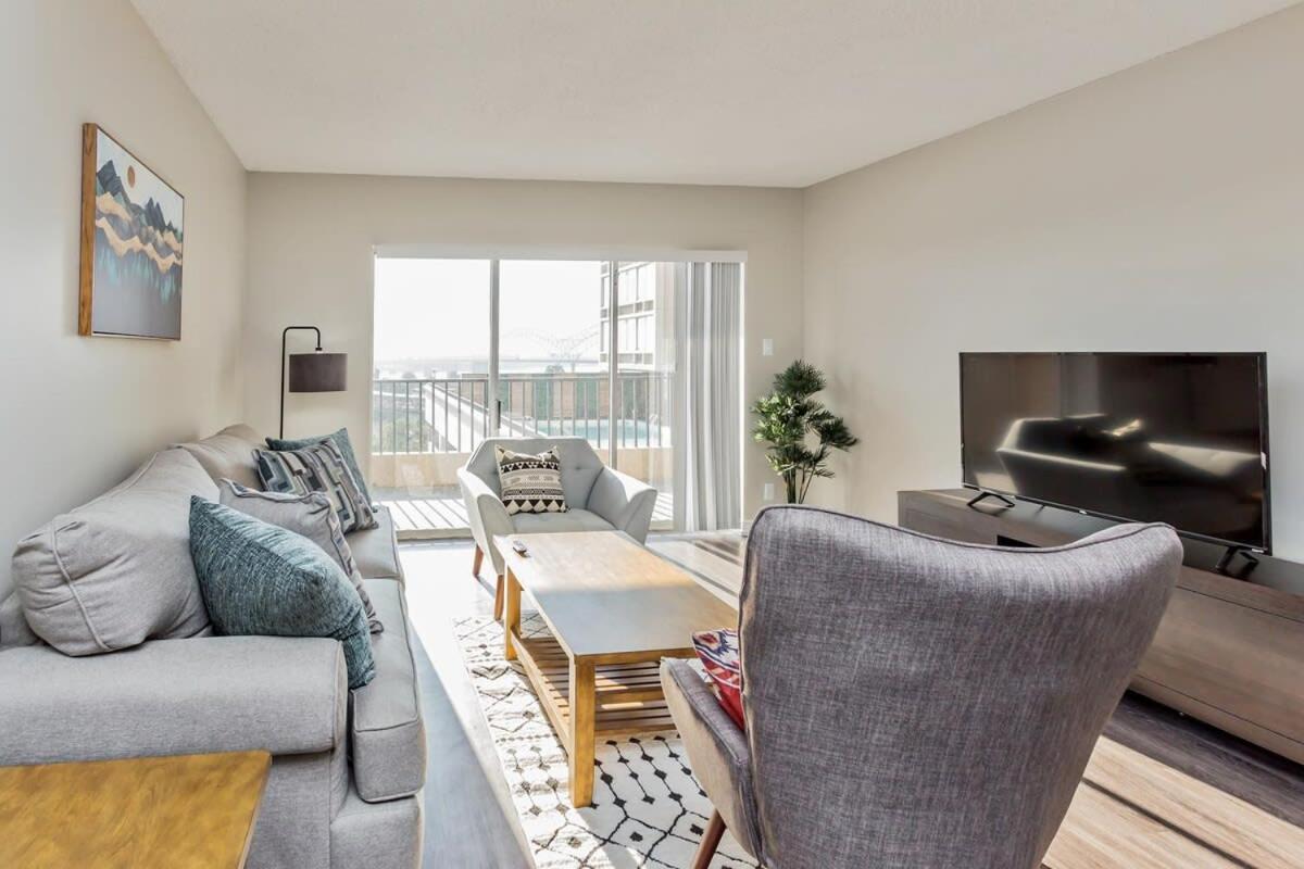 Bargain Memphis Apartment W Hdtv & Wifi 외부 사진